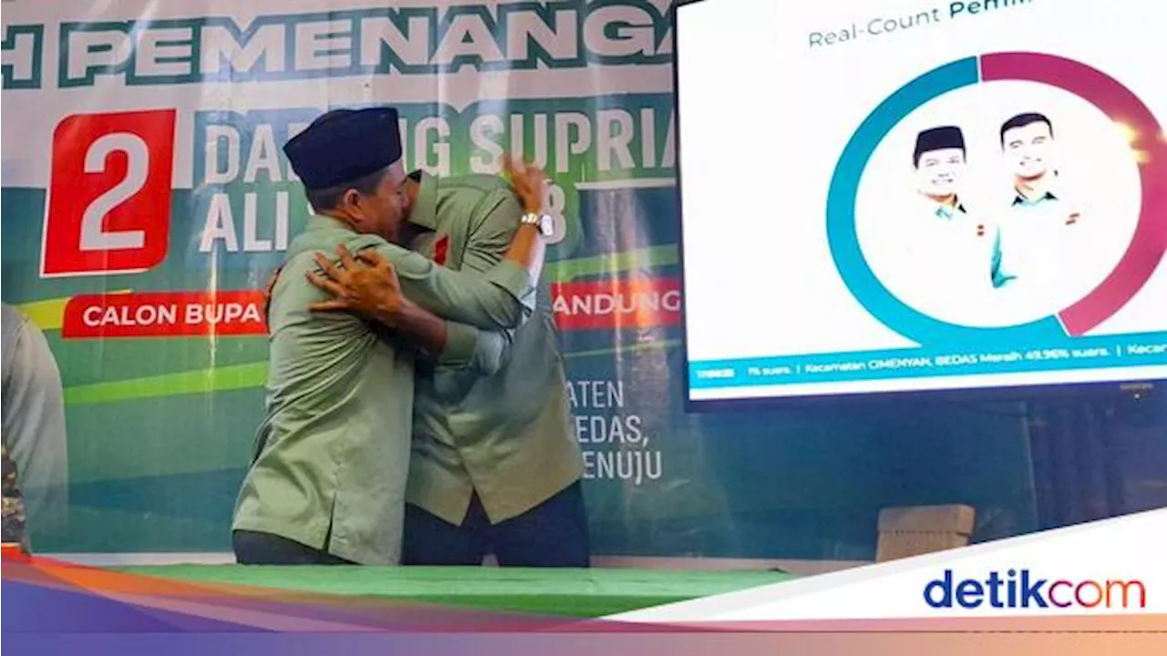 Tangis Haru Paslon Dadang-Ali Usai Unggul Quick Count Pilbup Bandung