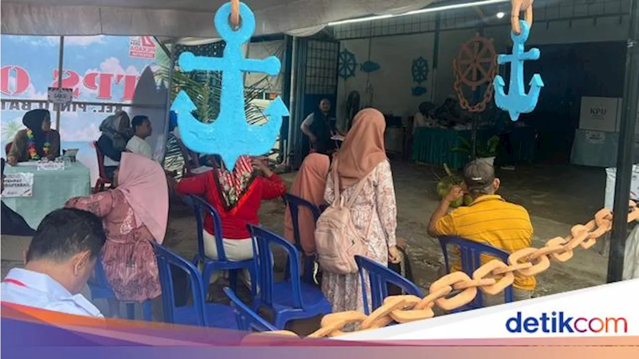 TPS Unik Pilkada di Bengkulu: Tema Bajak Laut hingga Rumah Adat