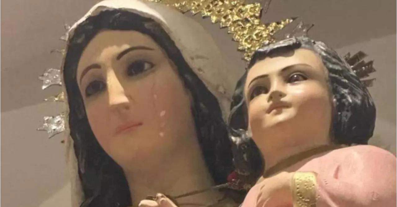 Video: Feligreses aseguran que vieron llorar a imagen de la Virgen del Carmen en una iglesia de Santa Marta