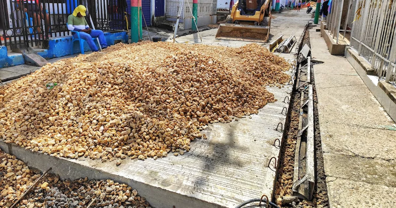 Avanza pavimentación de calle en Olaya Herrera, sector El Progreso