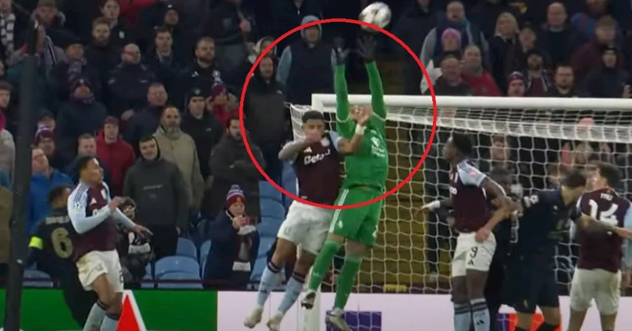 Aston Villa-Juventus, moviola: giusto annullare il gol di Rogers per carica sul portiere. Braccio Torres: c'era rigore?