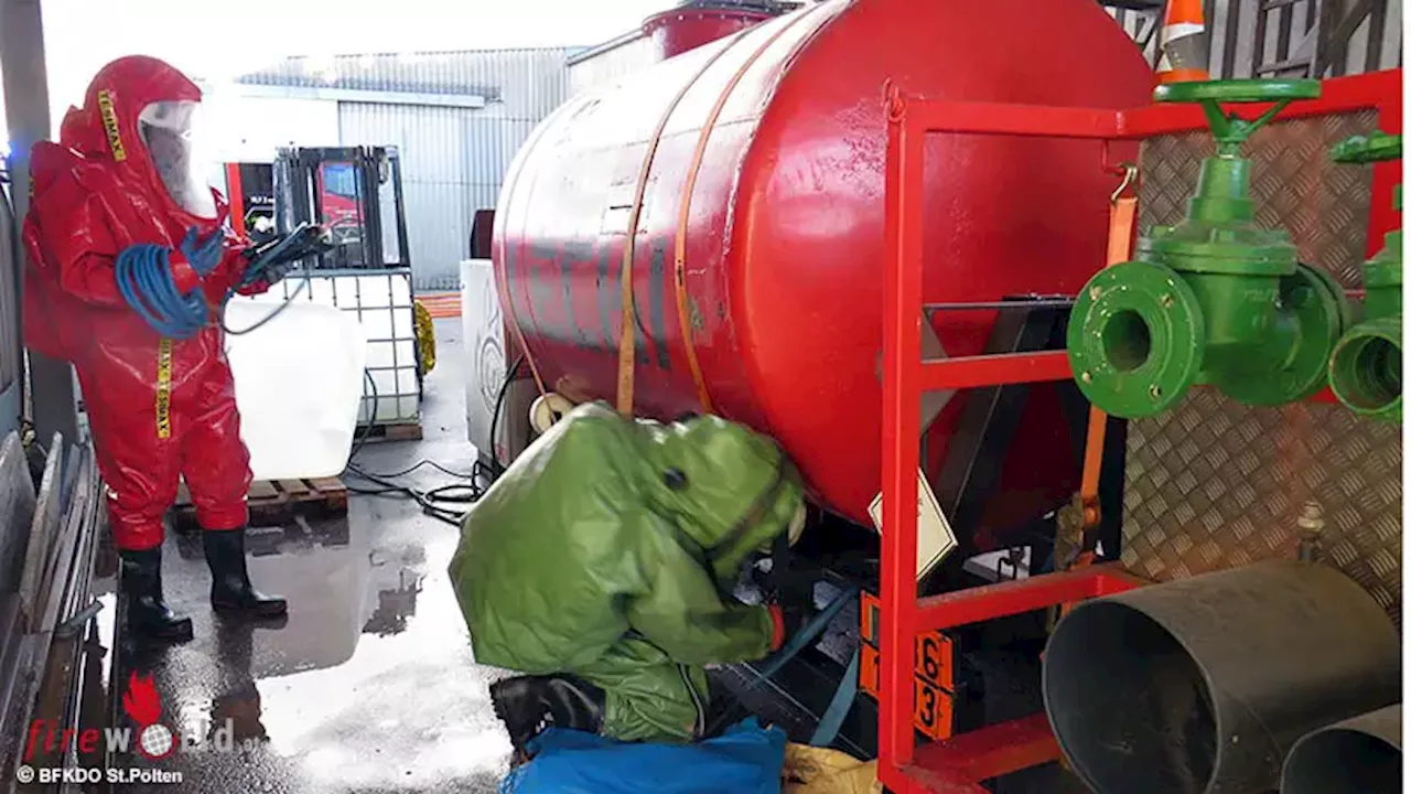 Nö: Bezirksschadstoffübung St. Pölten mit Brand, freigesetztem Chlorgas, giftigen Stoffen und mehr (5 Stationen)