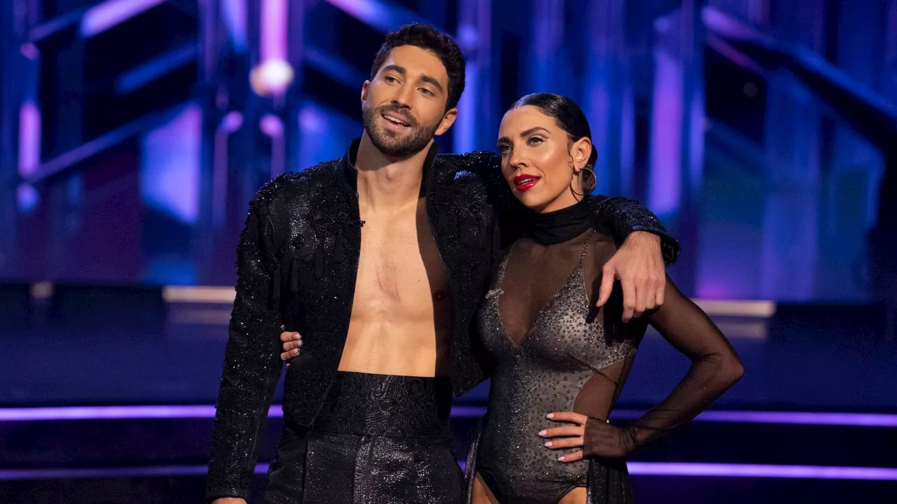 Joey Graziadei Wins 'Dancing with the Stars' Mirrorball Trophy, Describes Victory as 'Mental Warfare'