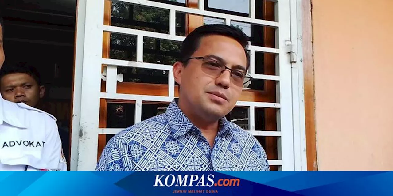 Maju Calon Bupati Bandung, Sahrul Gunawan Ziarah ke Makam Ibunya Jelang Pemungutan Suara