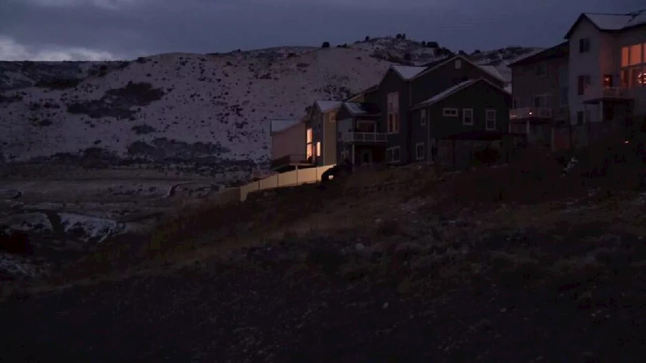 Herriman residents oppose large mine next to their neighborhood