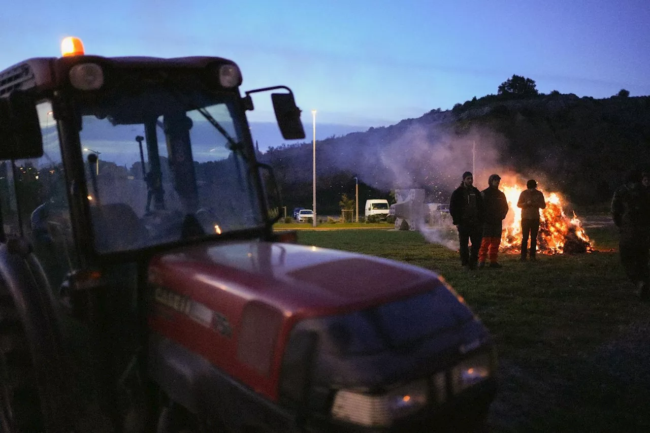 Mobilisation agricole: un site de Danone bloqué dans le Gers