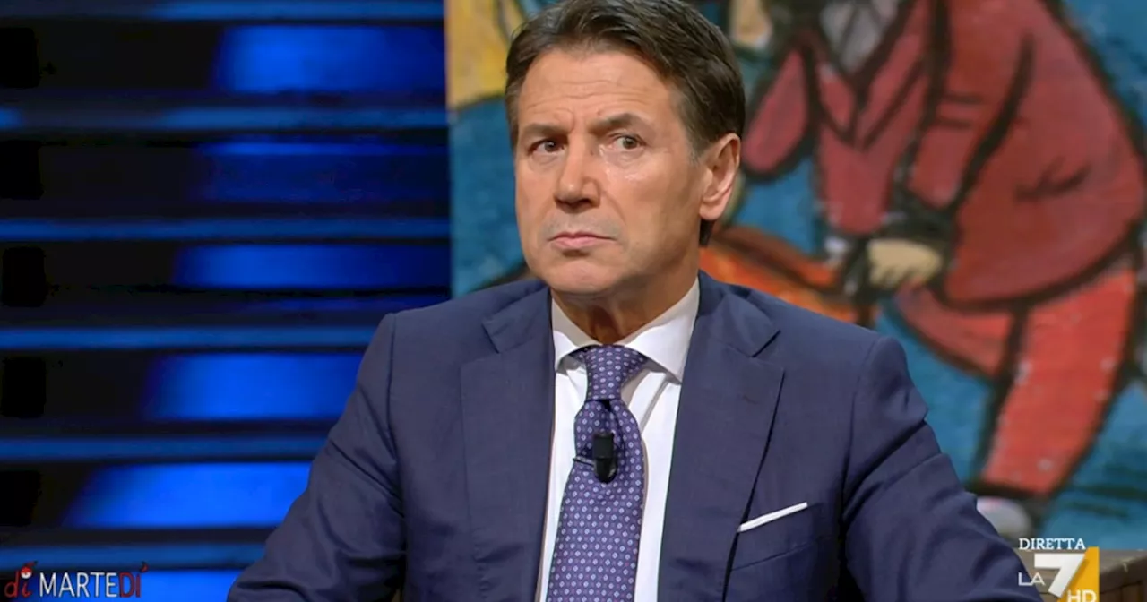 Giuseppe Conte, "a Grillo ho lasciato anche una stanza". E Floris lo deride