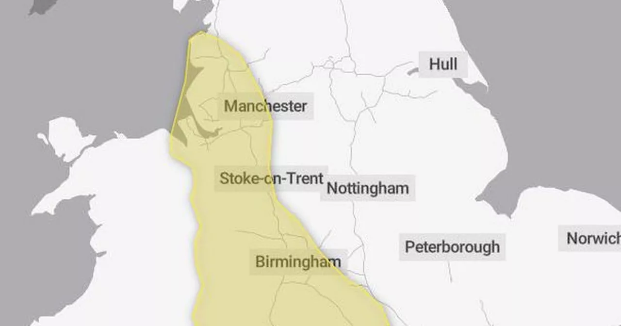 Yellow fog warning in place over Greater Manchester