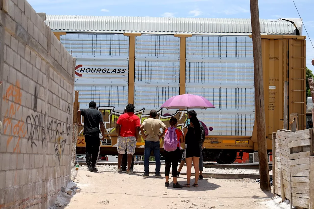 Autoridades estatales prevén paso de caravana migrante por Gómez Palacio