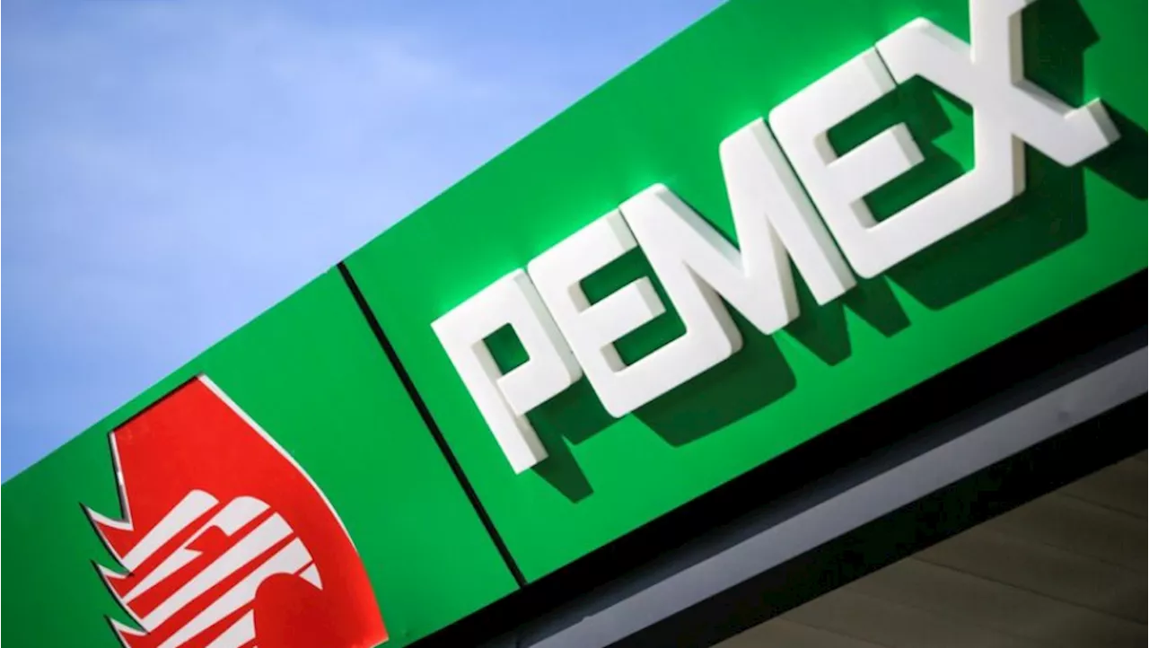 Pemex depende de empresas de servicios externos para asegurar la continuidad operativa: experto