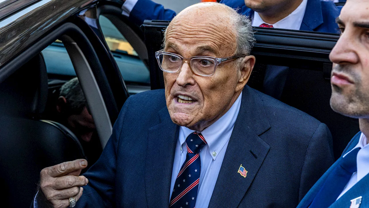 Judge Rebukes Giuliani for Non-Compliance with Asset Turnover Orders