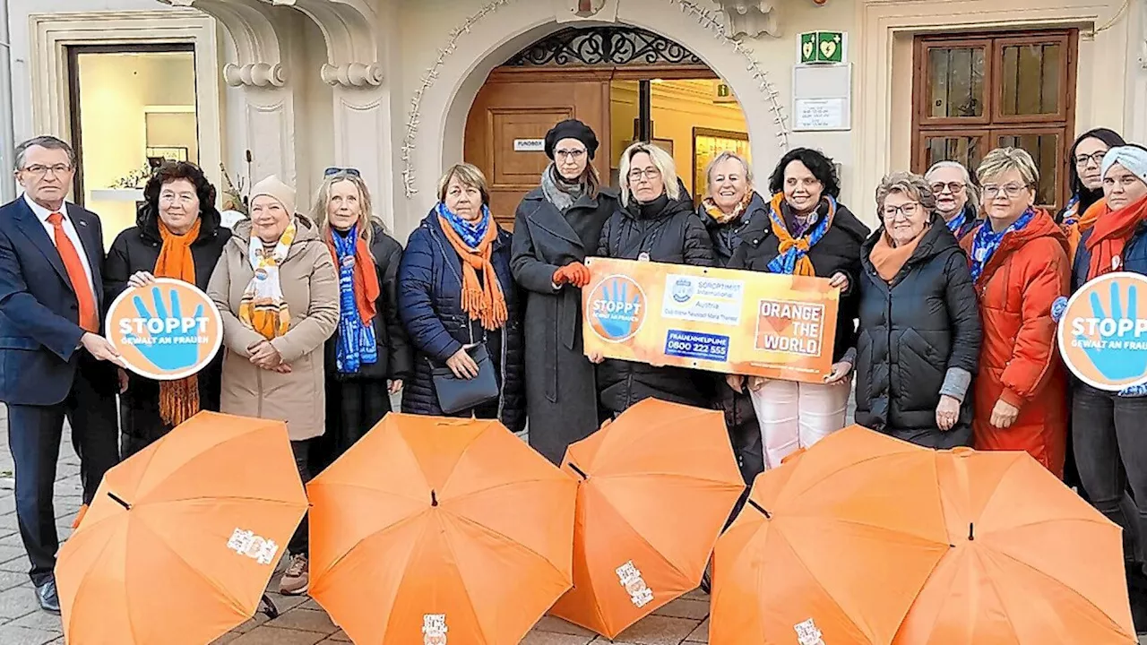 In Wiener Neustadt werden viele Zeichen gegen Gewalt gesetzt