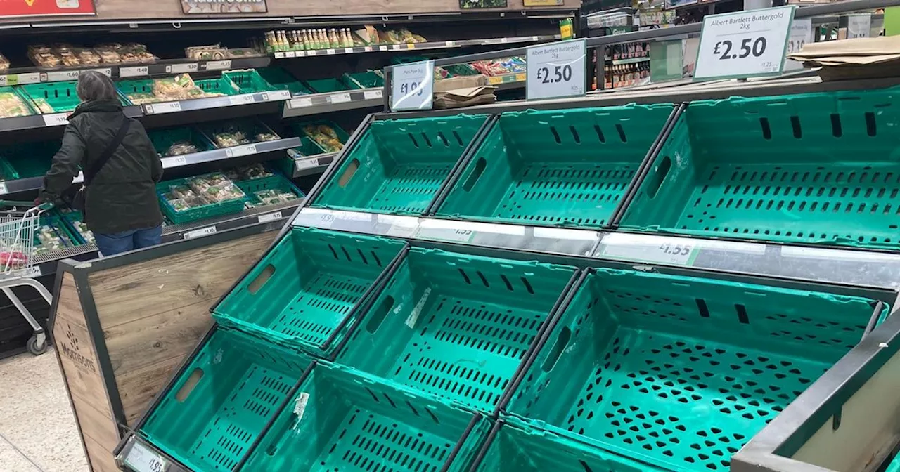 Cyber hackers leave supermarket in Notts with empty shelves