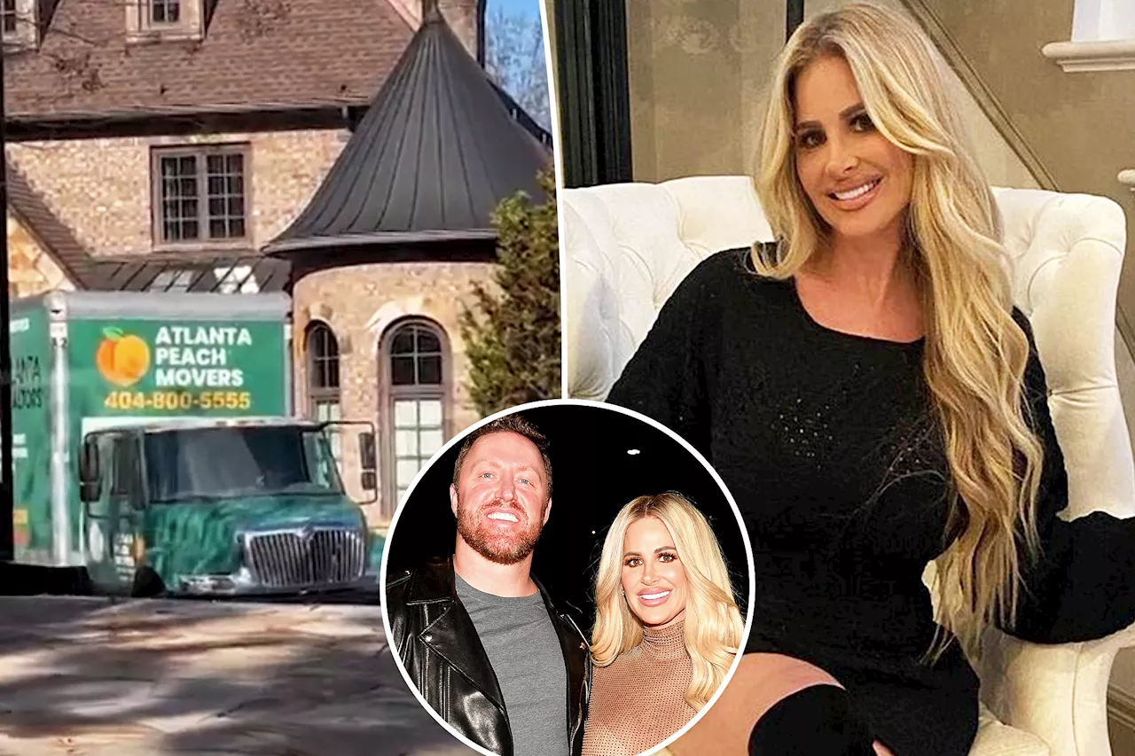  Kim Zolciak moves out of Atlanta mansion ahead of its foreclosure auction amid Kroy Biermann divorce