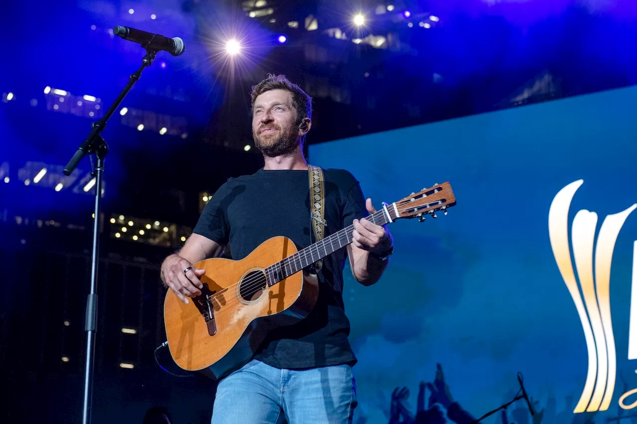 Brett Eldredge’s Christmas 2024 tour in Pa. this weekend: Where to buy tickets