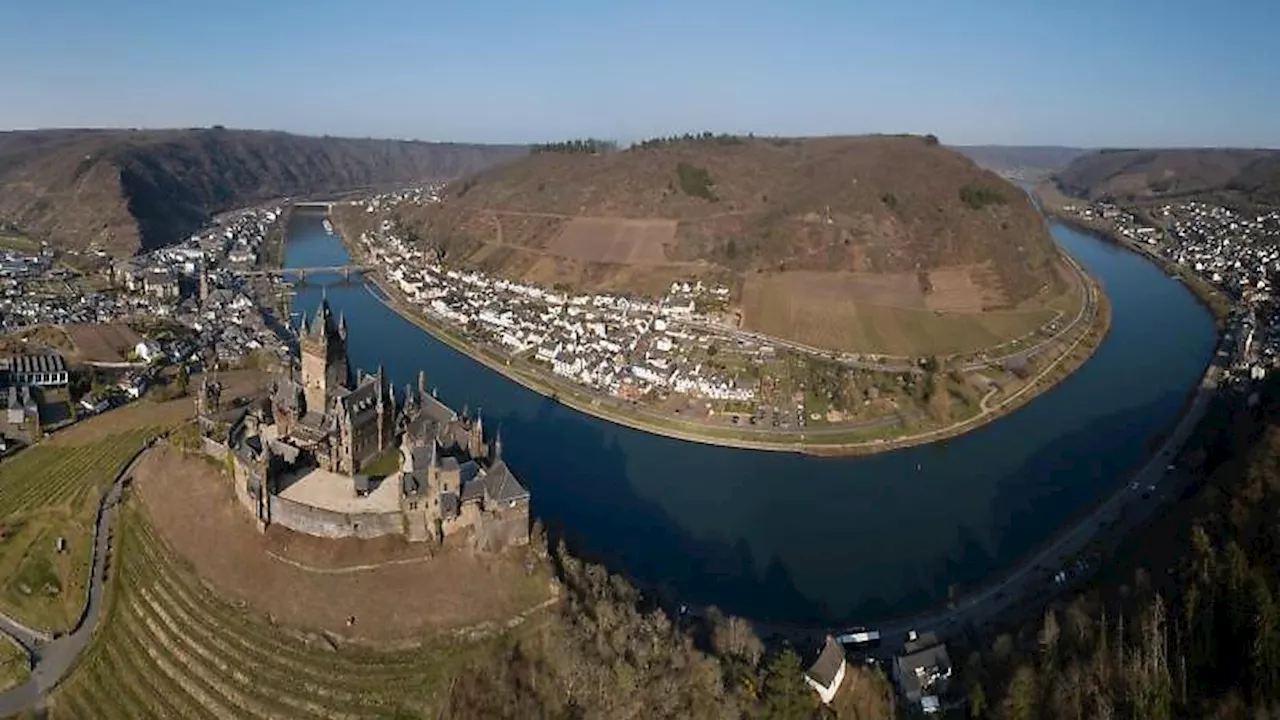 Cochem (Rheinland-Pfalz): Mann greift verletzte Frau mit Messer an