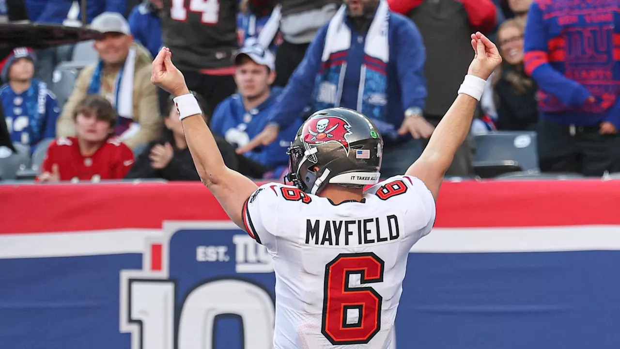 Buccaneers QB Baker Mayfield Draws Praise From LB Lavonte David for 'Loving the Game'