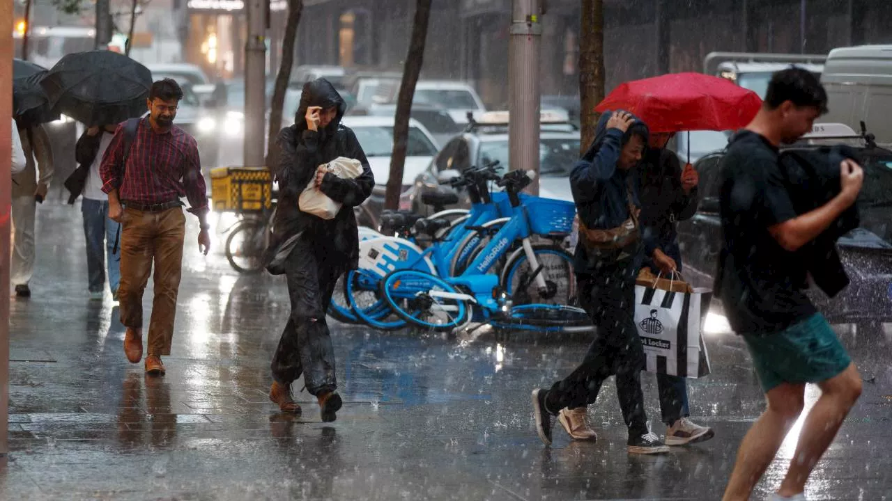 Thunderstorms set to lash NSW amid ongoing heatwave