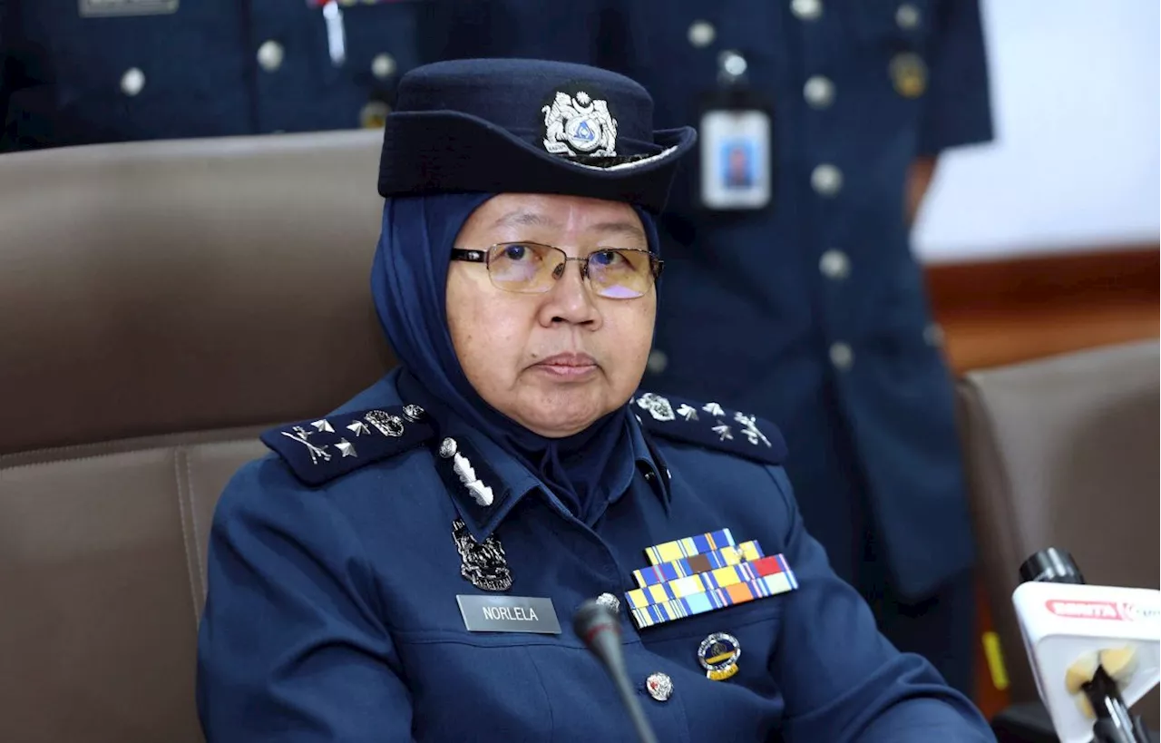 Customs dept seizes rice, liquor worth over RM2.09mil