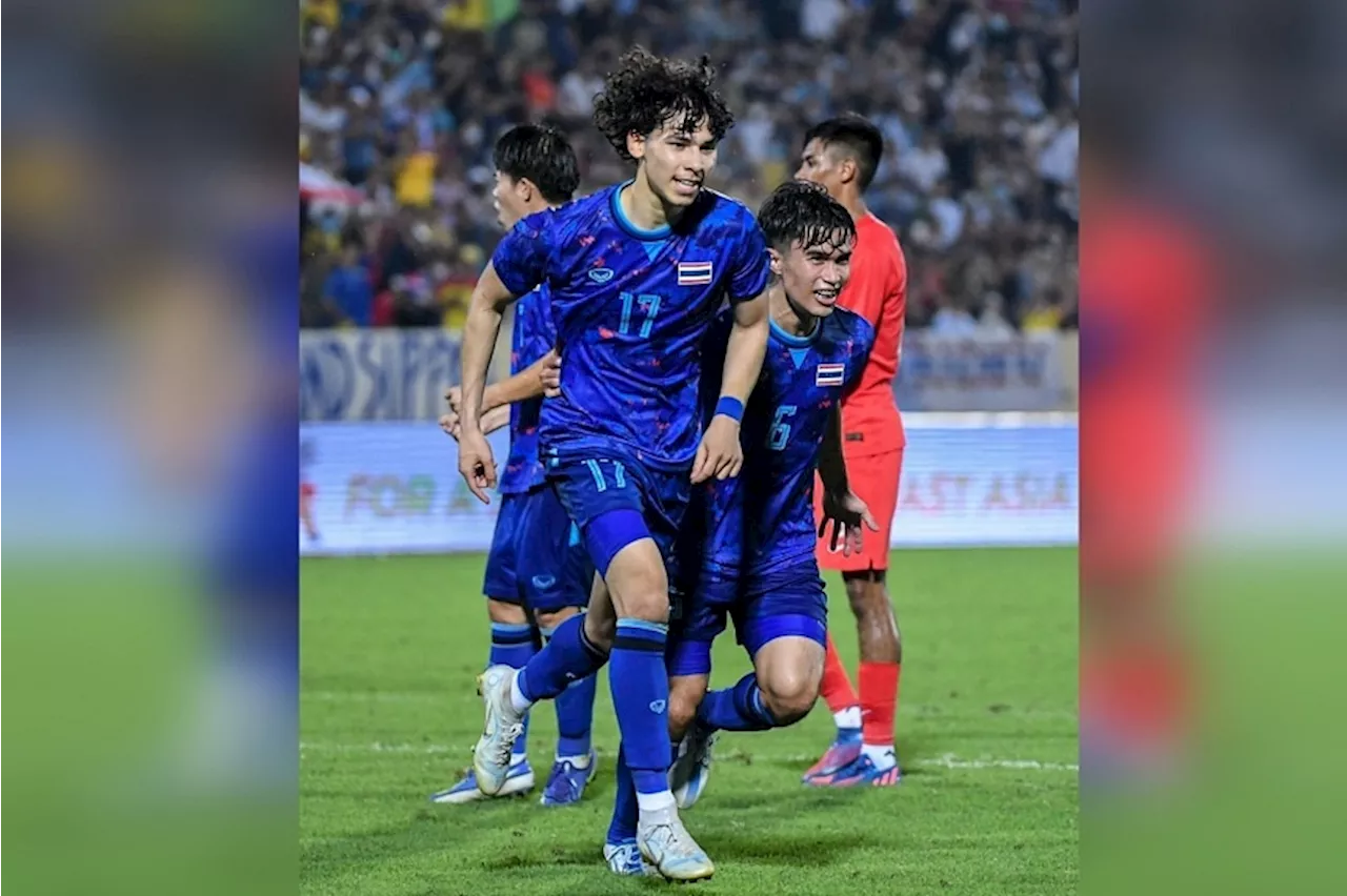 Thailand footballer and NS defaulter Ben Davis may travel to Singapore for Asean Cup