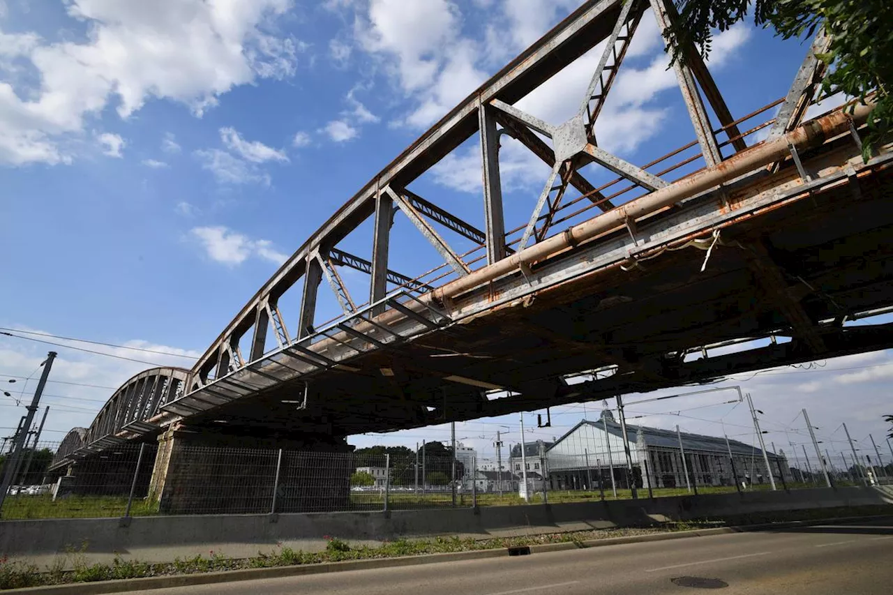 La Rochelle : À Tasdon, « faut-il rouvrir le pont aux voitures ? », s’interroge Jean-François Fountaine