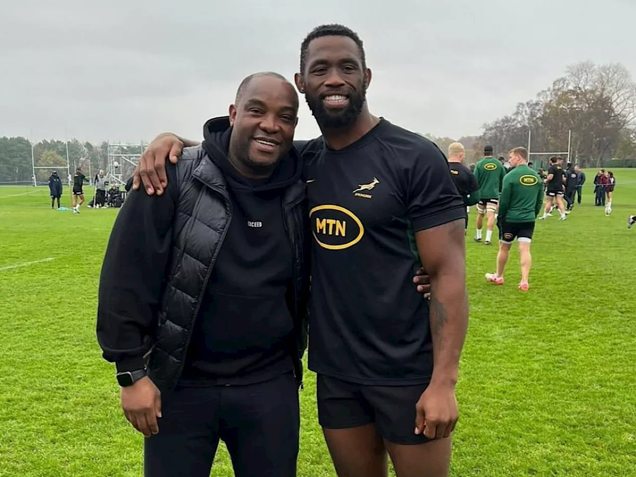 ‘You are an inspiration to all’: Siya Kolisi pays tribute to Benni McCarthy [photos]