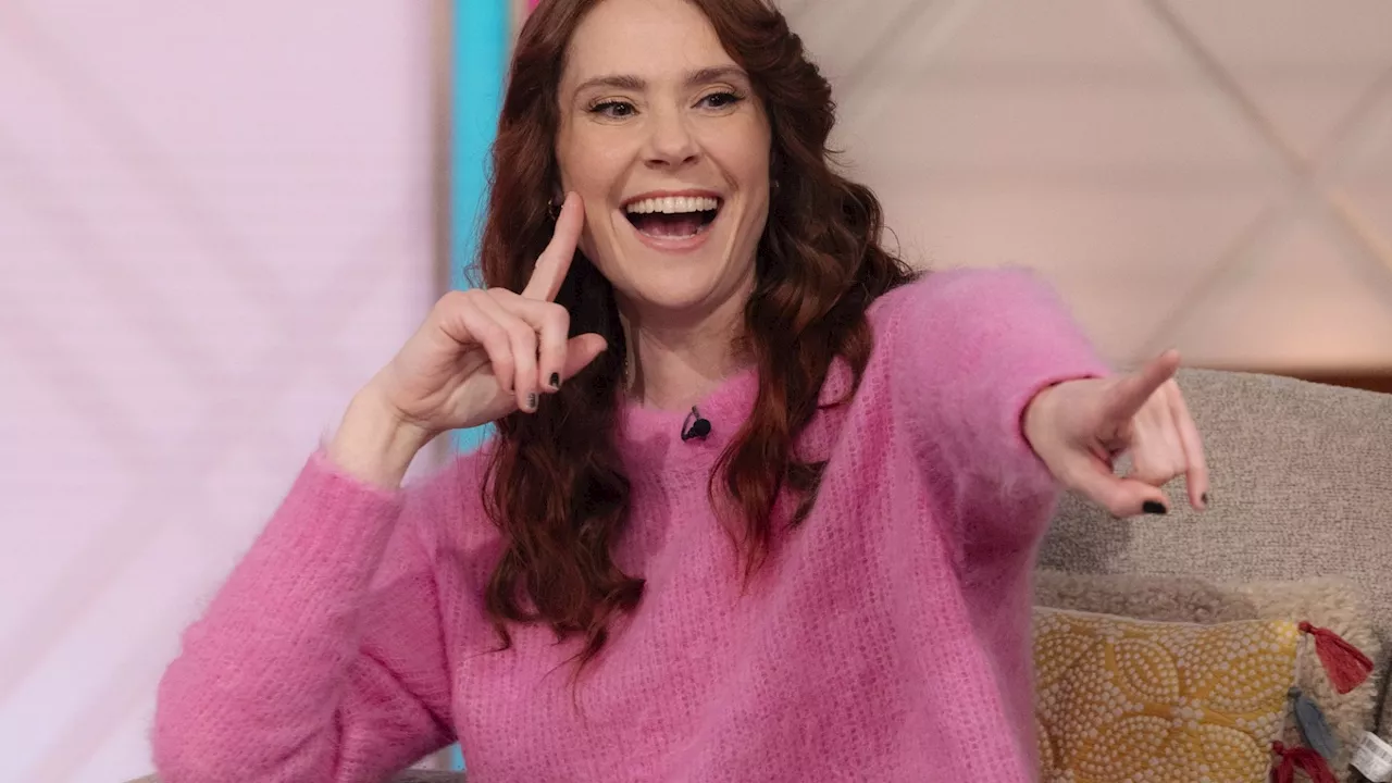 Kate Nash Invites Lorraine Kelly to Join Her on OnlyFans