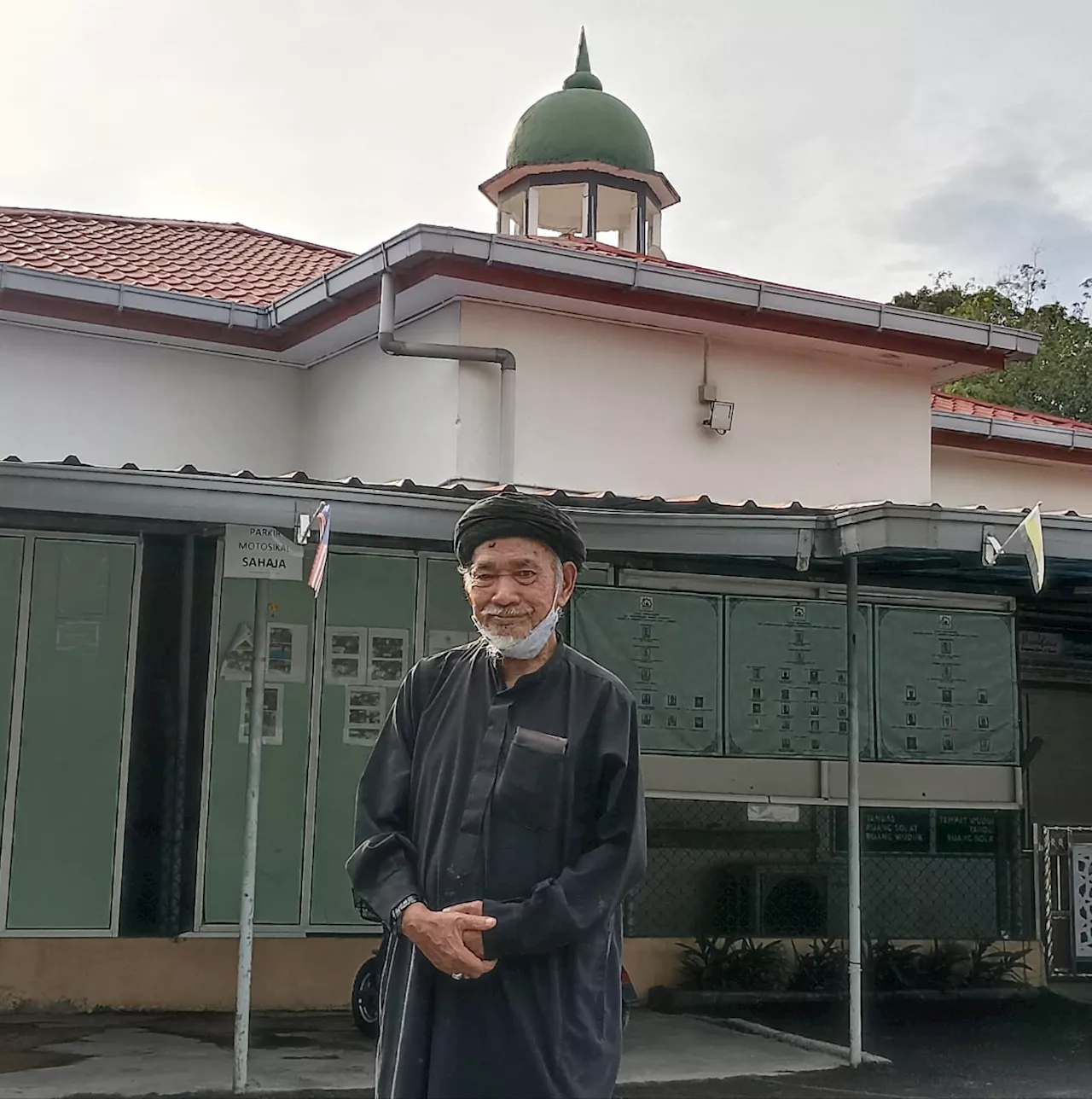 82-Year-Old Islamic Scholar Continues to Inspire in Malaysia