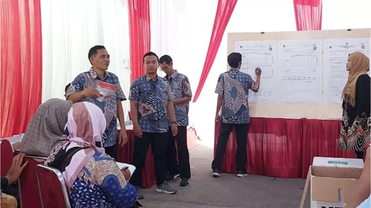 Calon Gubernur dan Wakil Gubernur Banten Nomor Urut 1 Menang Telak di TPS 15