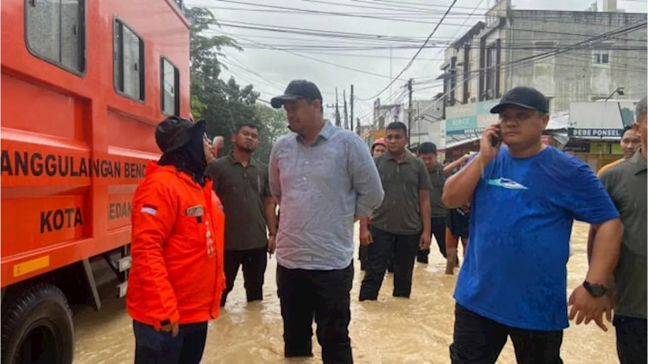 Usai Nyoblos, Bobby Nasution Pantau Banjir di Kota Medan