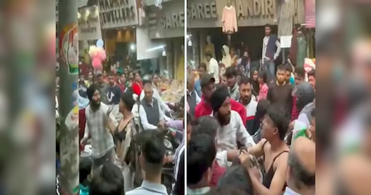 Haryana Viral Video: हरियाणा के बाजार में शख्स ने ब्रा पहनकर बनाया वीडियो, भीड़ के सामने दुकानदार ने की पिटाई