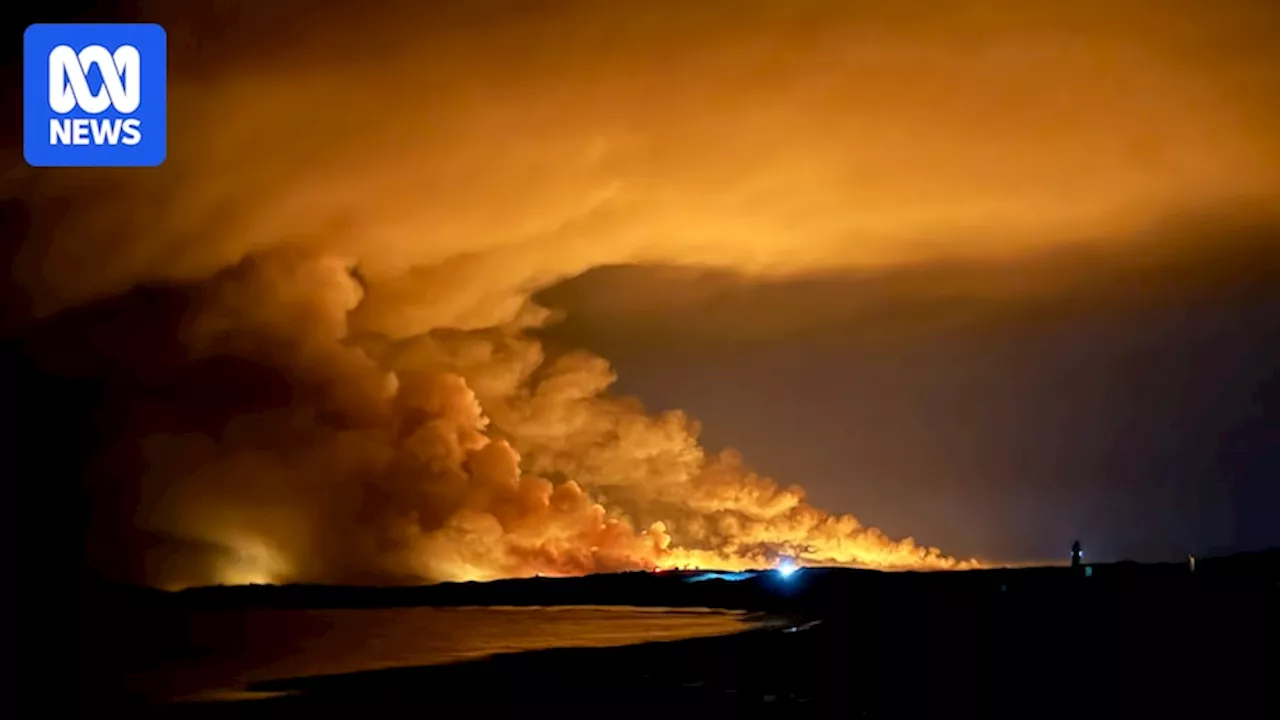 Tens of thousands of hectares torched as bushfire continues to threaten Cervantes, Wedge Island north of Perth