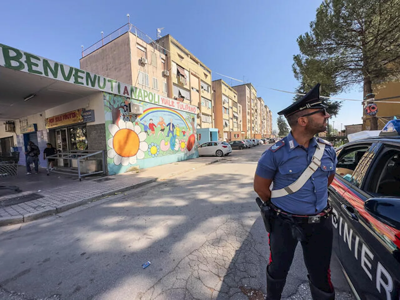 Caivano, in corso lo sgombero di 36 case occupate abusivamente