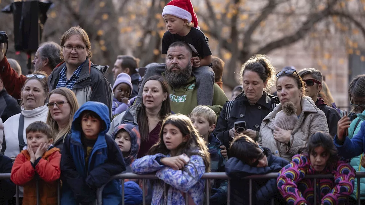 Macy’s Thanksgiving Day Parade kicks off a century after its first trip through Manhattan