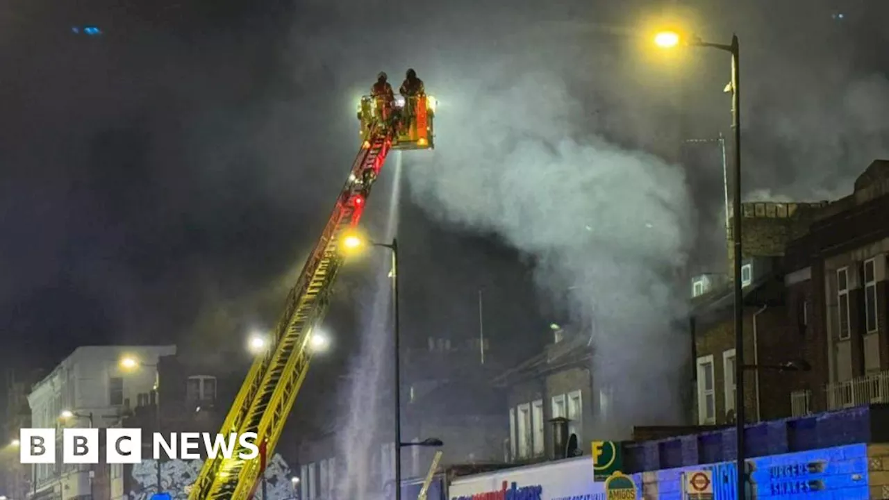 Holloway: 100 firefighters tackle blaze at takeaway and flats