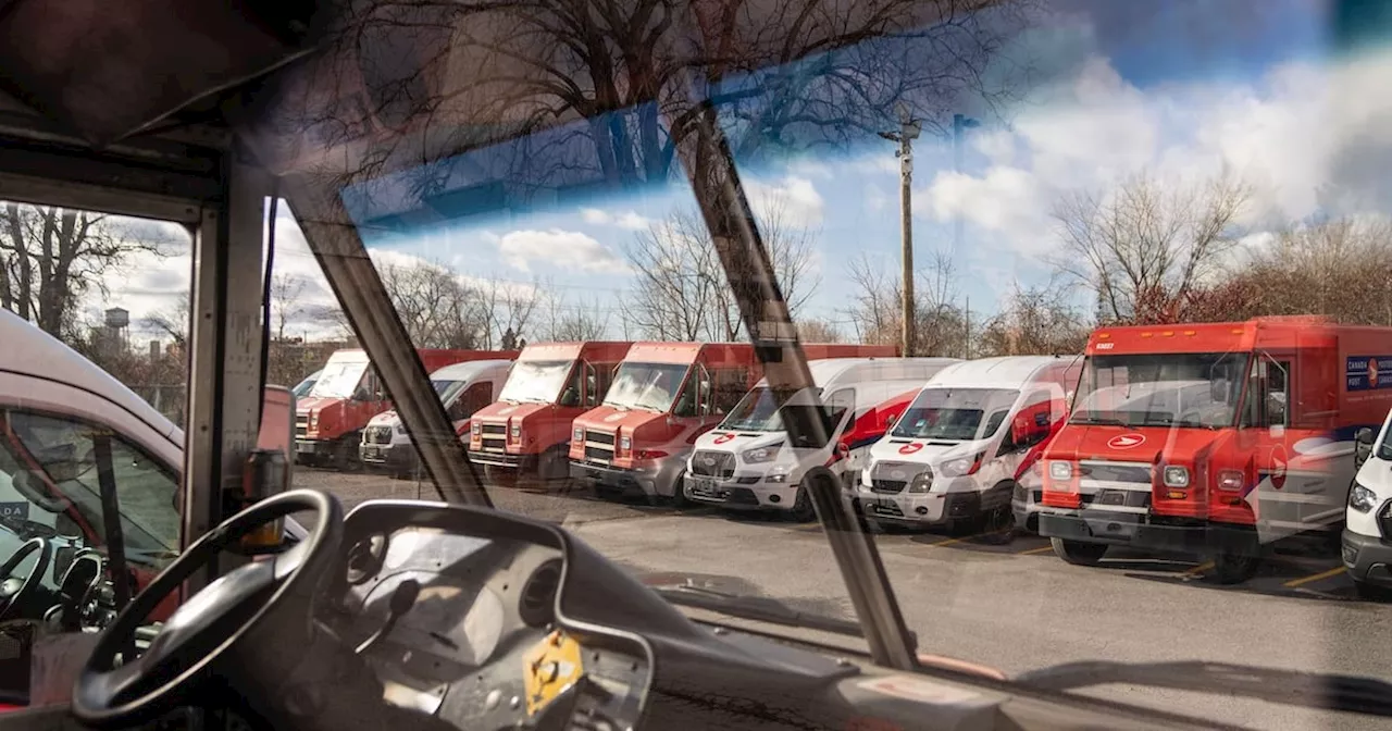 Canada Post temporarily laying off striking workers, union says