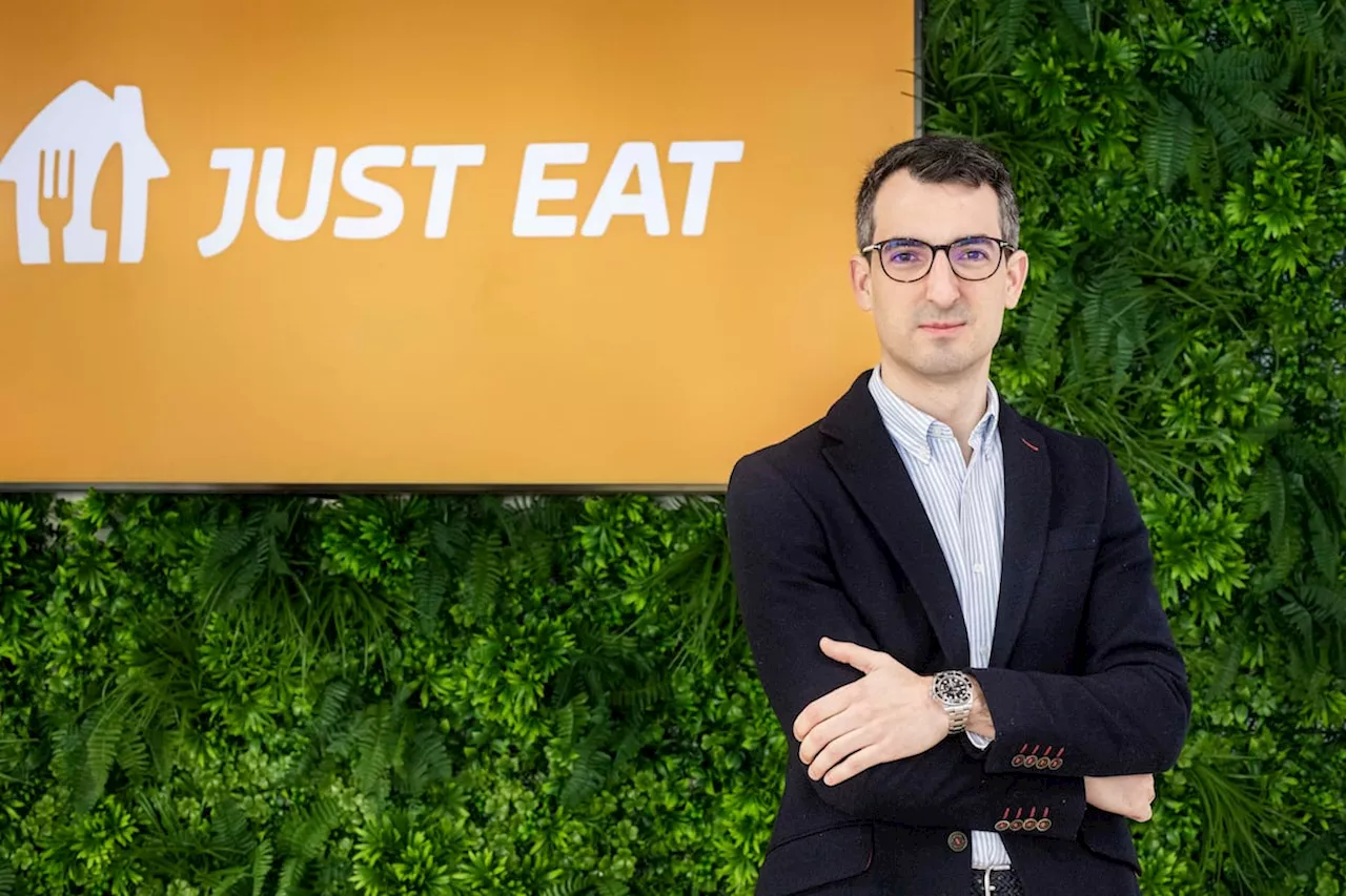 La “incredulidad” de Just Eat con los repartidores: “Siguen circulando miles de falsos autónomos por nuestras ciudades”