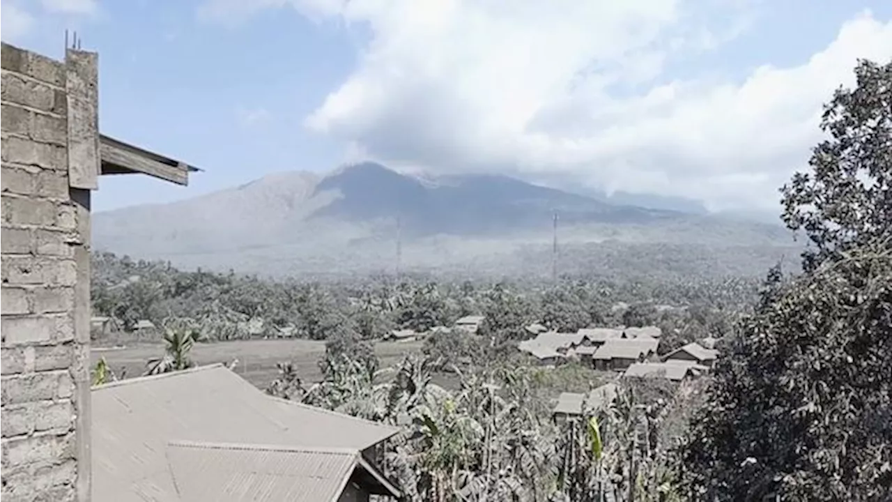 Letusan Gunung Lewotobi Laki-Laki Menurun, Ini Radius Aman Terbaru