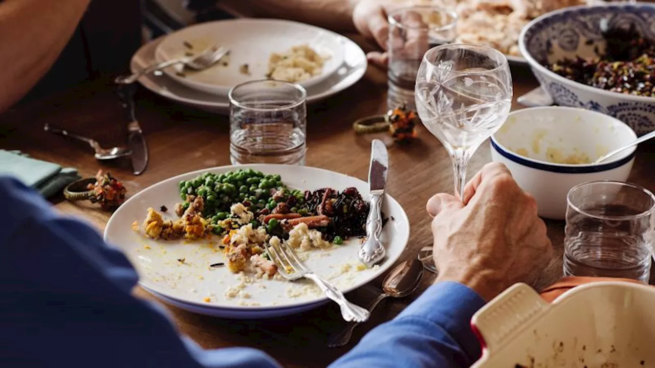 Say goodbye to Thanksgiving bloat with these 3 post-meal moves