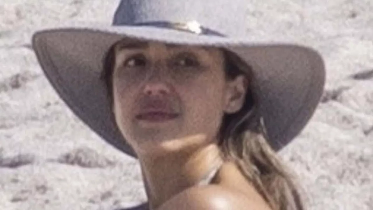 Jessica Alba Flaunts Fit Figure in Bikini During Family Vacation in Mexico