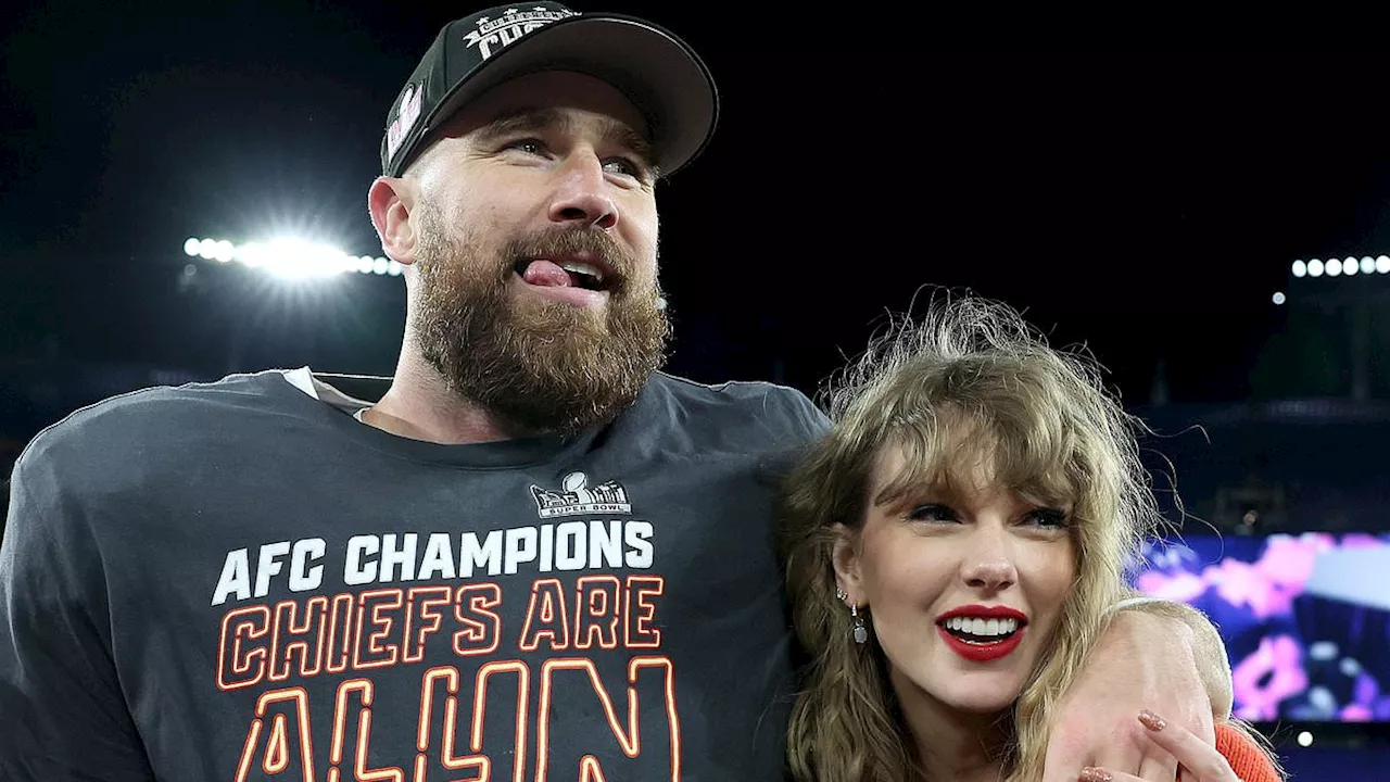 Taylor Swift and Travis Kelce Plan Private Thanksgiving Celebration in Nashville