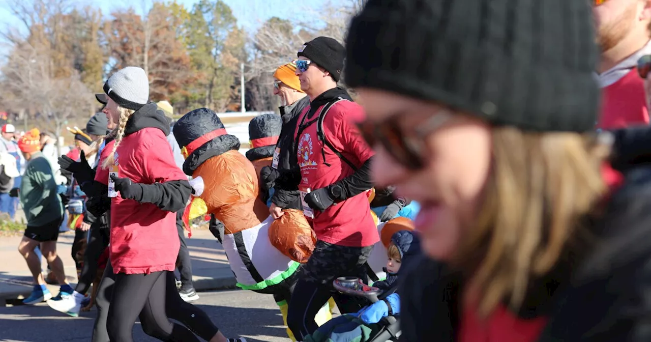 More than 10,000 runners participate in 51st annual United Way Turkey Trot in Wash Park