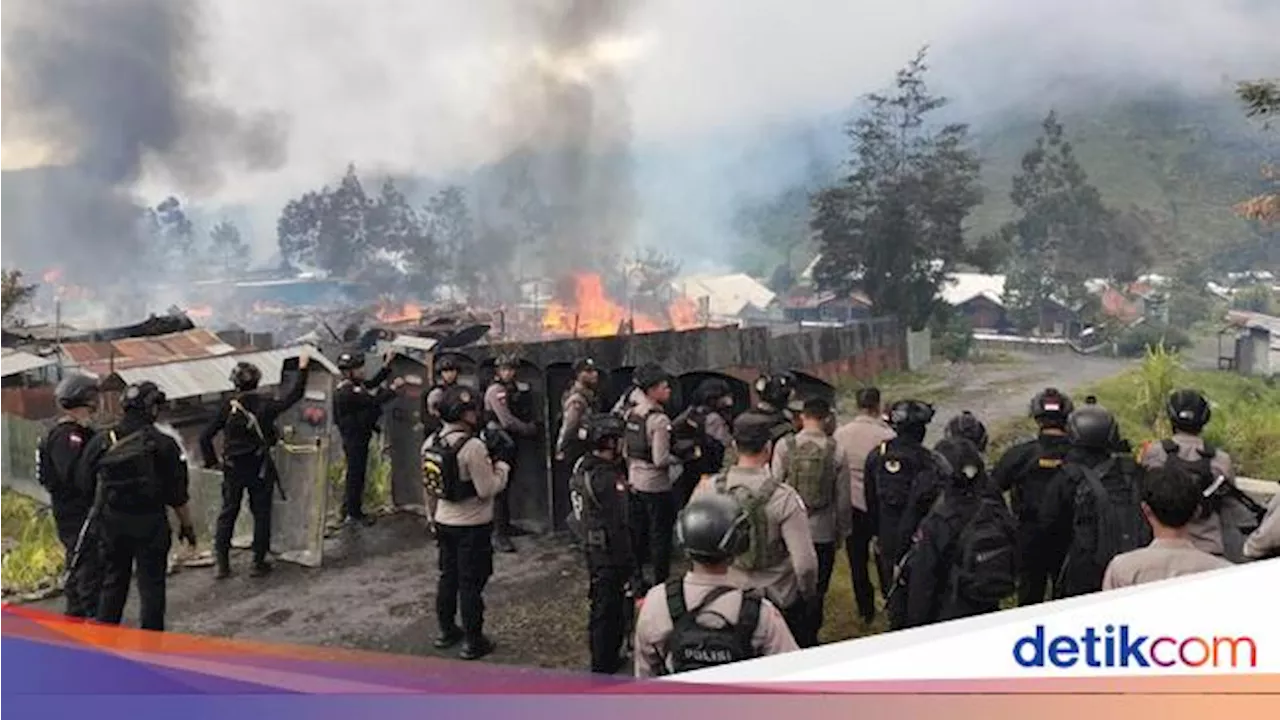 Penyebab Pilkada Puncak Jaya Ricuh Berujung 40 Rumah Dibakar-94 Orang Luka