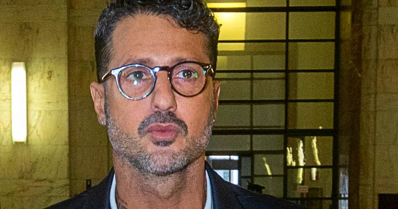 EX ULTRAS ANGHINELLI SOTTO CASA DI FABRIZIO CORONA