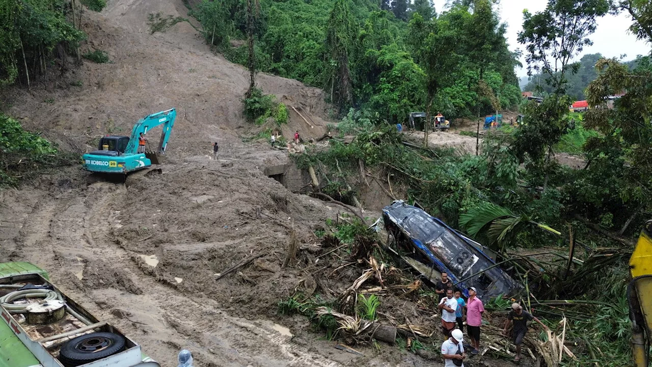 Sembilan Korban Meninggal Longsor Jalan Medan-Berastagi Ditemukan, Dua Hari Jalan Nasional Putus