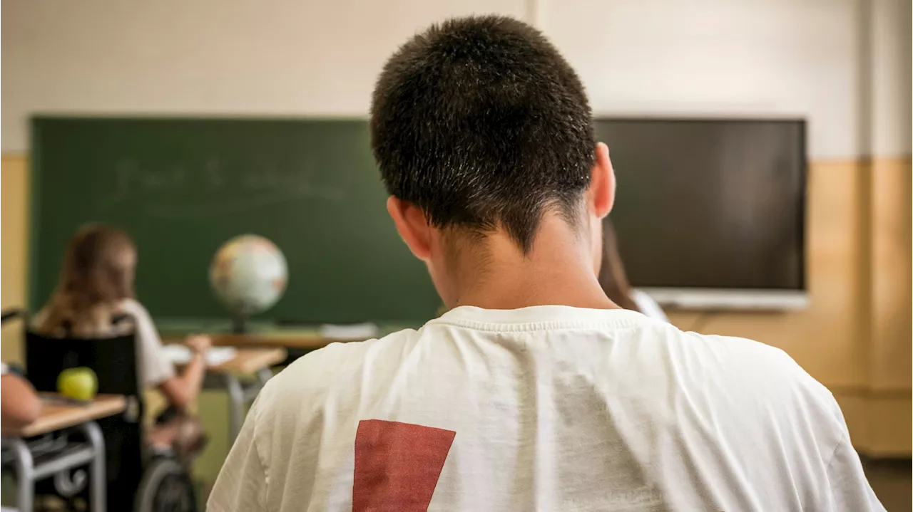 Schüler droht mit Amoklauf: Polizei muss auf Schule eintreffen