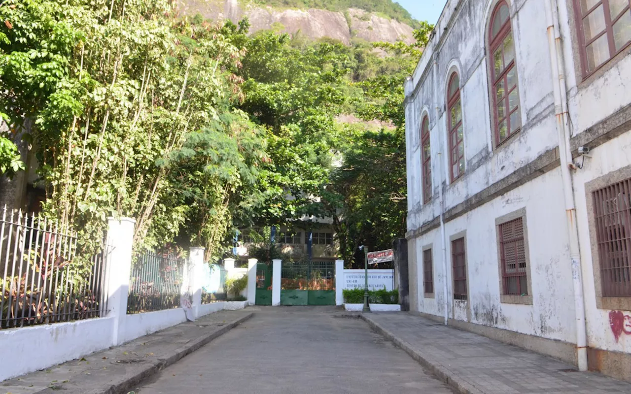 Atividades continuam suspensas em universidades do Rio por falta d'água