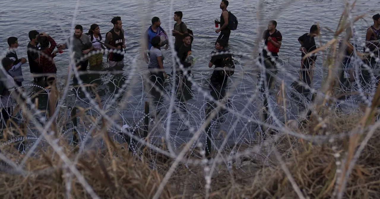 Court backs Texas over razor wire installed on U.S.-Mexico border