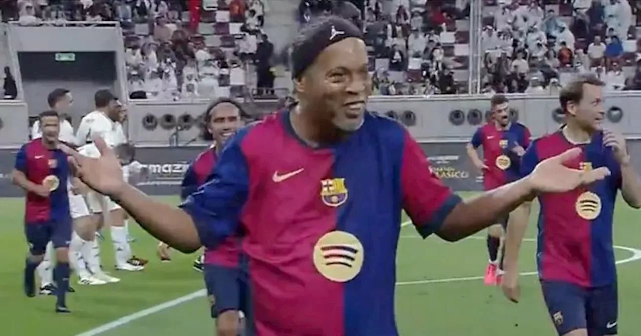 La magia intacta de Ronaldinho golazo en el partido de leyendas de