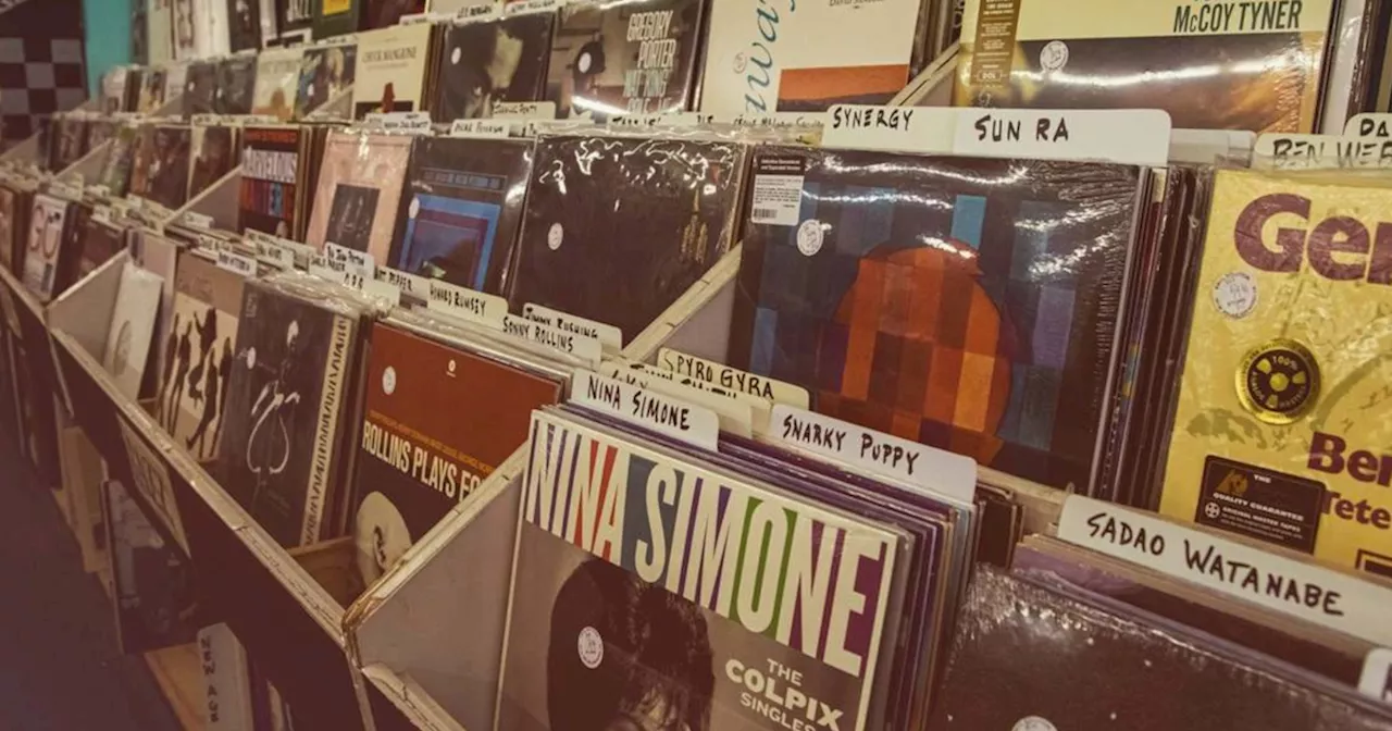 Plus de 6 000 vinyles mis en vente aux enchères à Toulouse